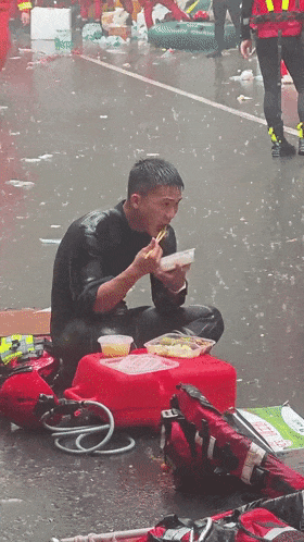 2655469486_7020120dc2c76ec0615b49f44e28acea.gif